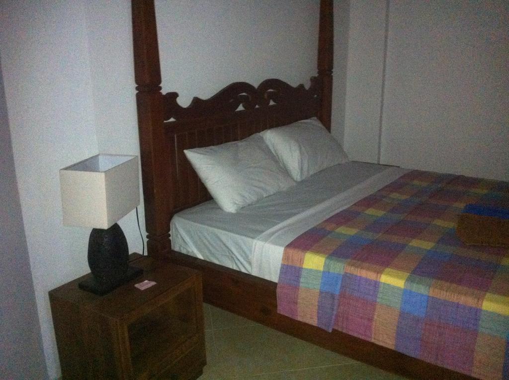 Amed Sari Beach Guesthouse Δωμάτιο φωτογραφία
