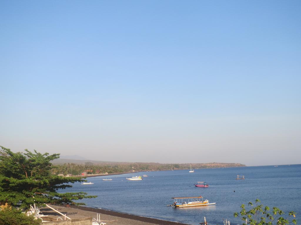 Amed Sari Beach Guesthouse Εξωτερικό φωτογραφία