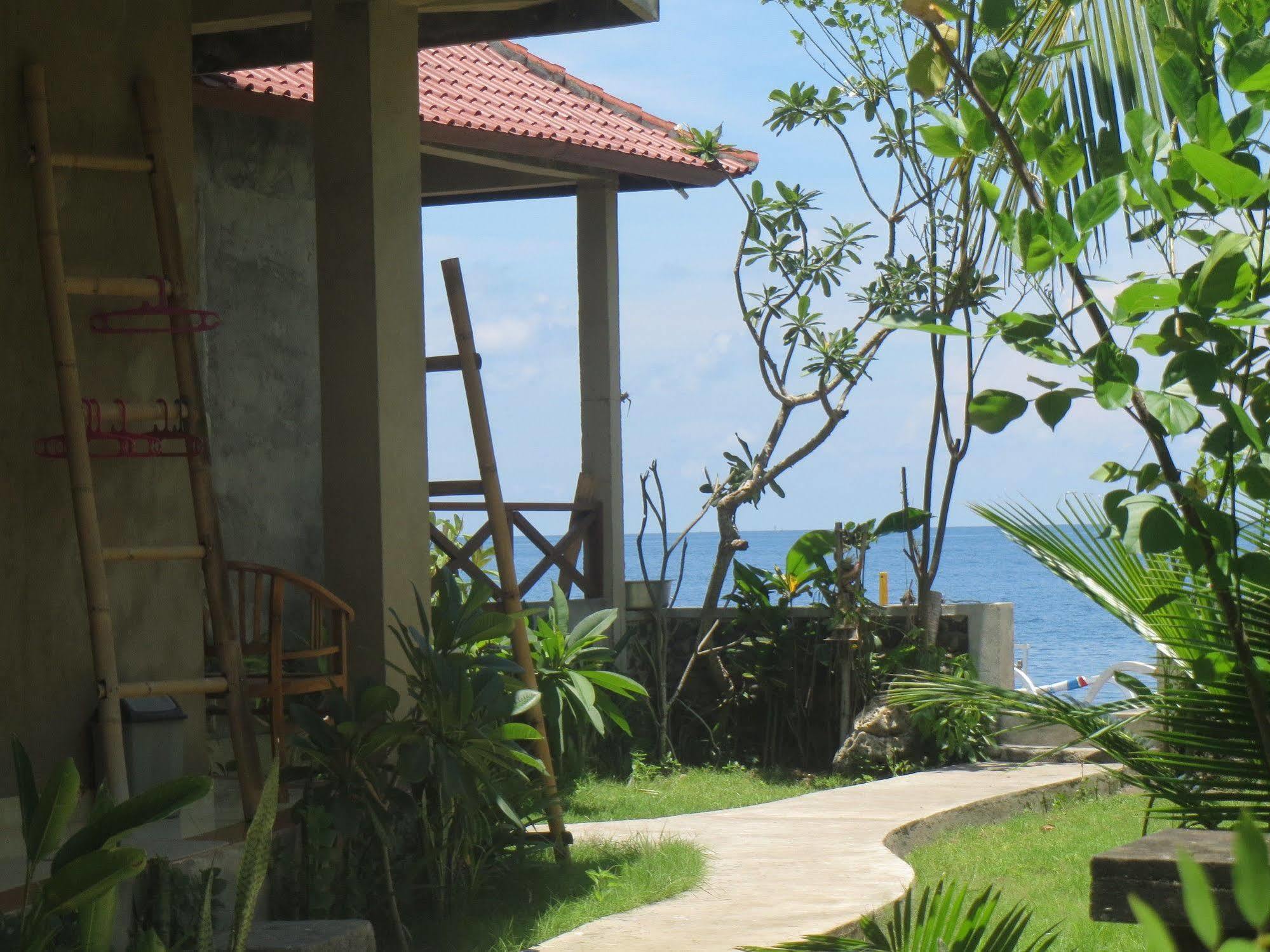 Amed Sari Beach Guesthouse Εξωτερικό φωτογραφία