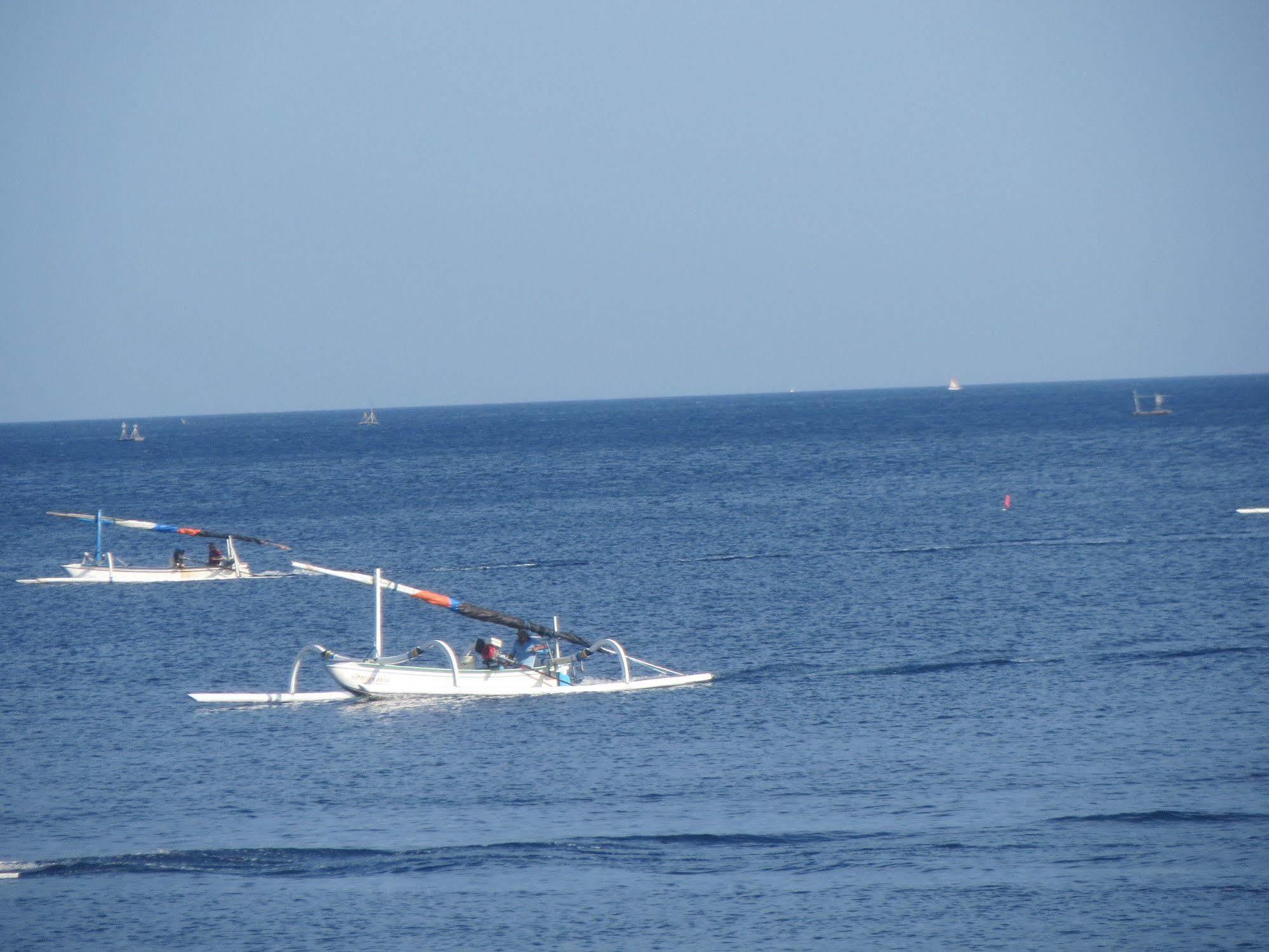 Amed Sari Beach Guesthouse Εξωτερικό φωτογραφία