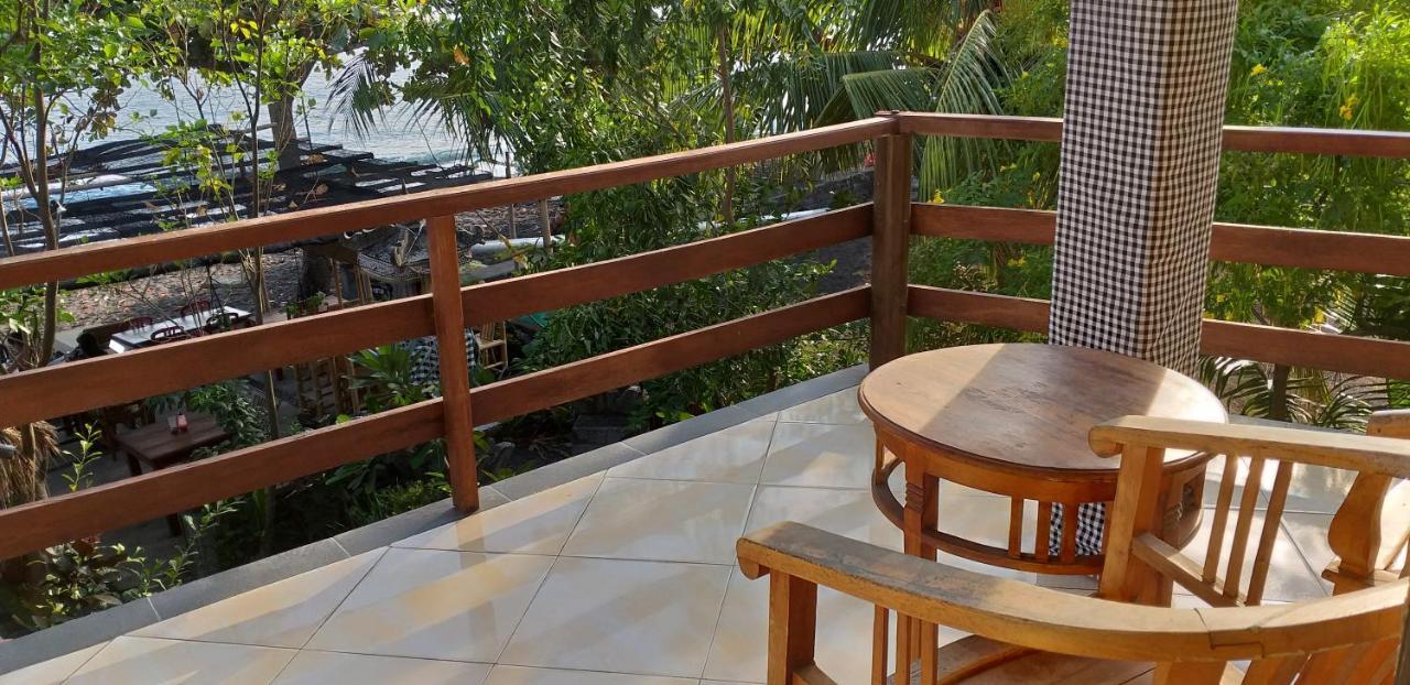 Amed Sari Beach Guesthouse Εξωτερικό φωτογραφία